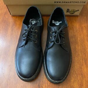 Dr Marten’s Women size 10 black